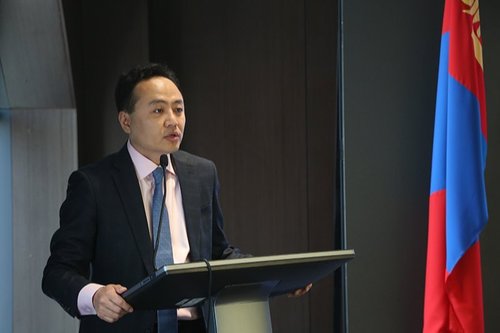 Л.Амар:Иргэдийн зээлийн хэмжээ нэмэгдэж, эргэн төлөлт буурсан